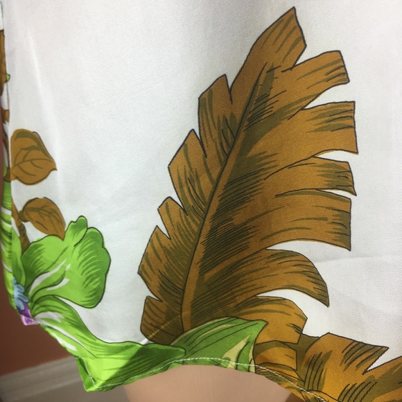 Miss Meng Silk Parrot Print Blouse - Picture 14 of 15